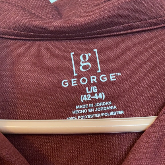 Polo - Picture 2 of 2